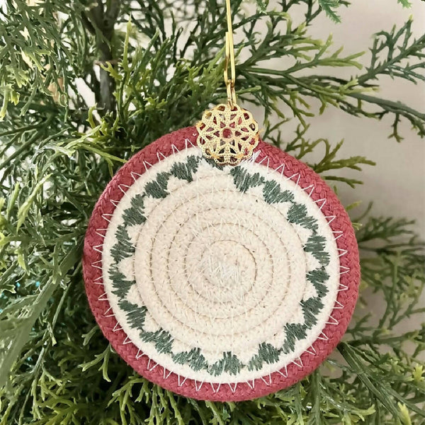 Rope Ornament with Maroon Trim