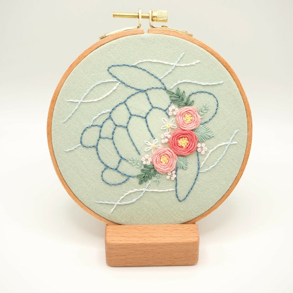 Beginner DIY Embroidery Kit (Turtle)