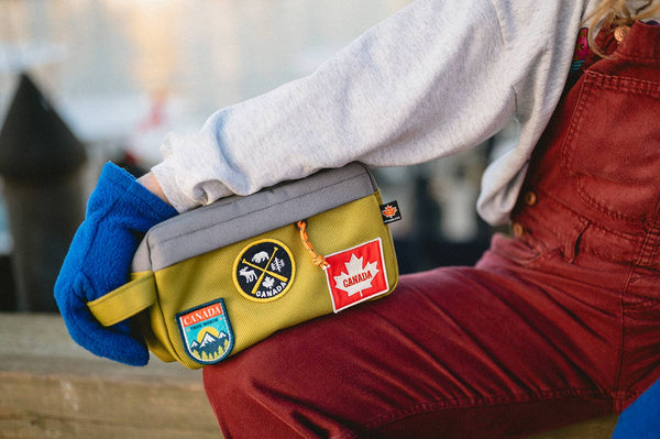 Compact design CANADA TRAVEL KIT TOILETRY BAG