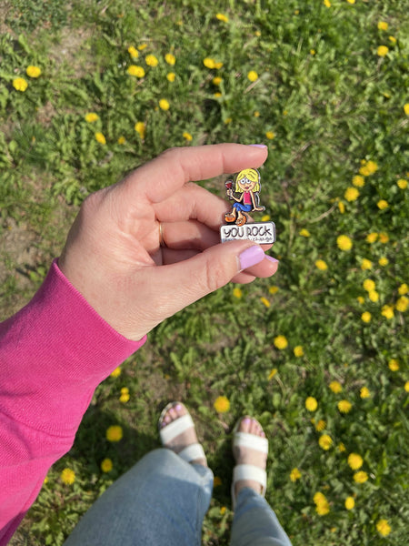Lizzie Pin