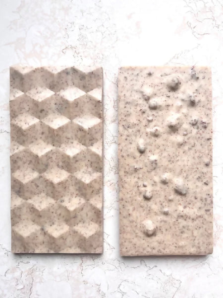 Cookies and Cream Chocolate Bar