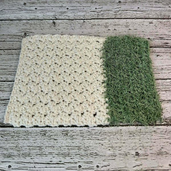 2 in 1 green scrubby