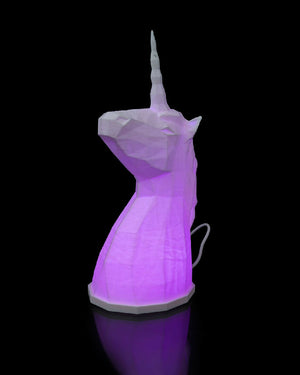 Low_Poly_Unicorn_Table_Lamp1_24d8260f0f 