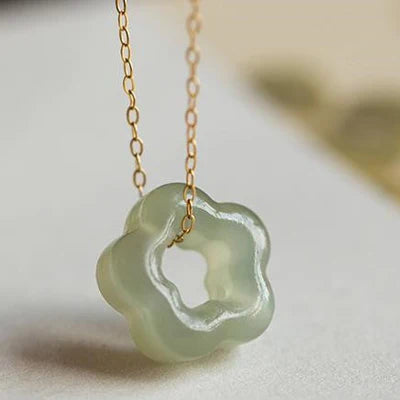 Collier Jade Bloom