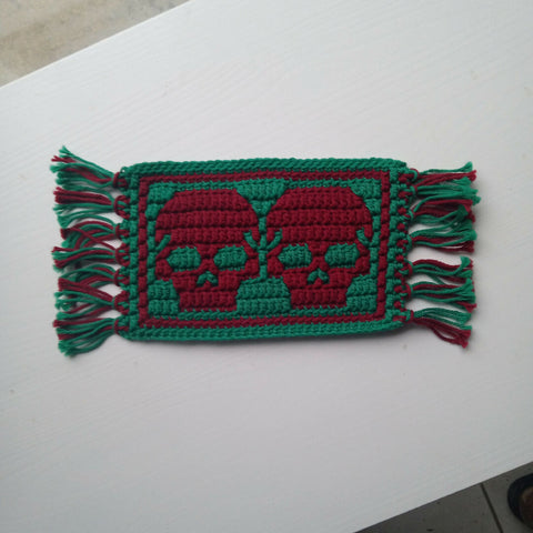2 Skull Mugrug