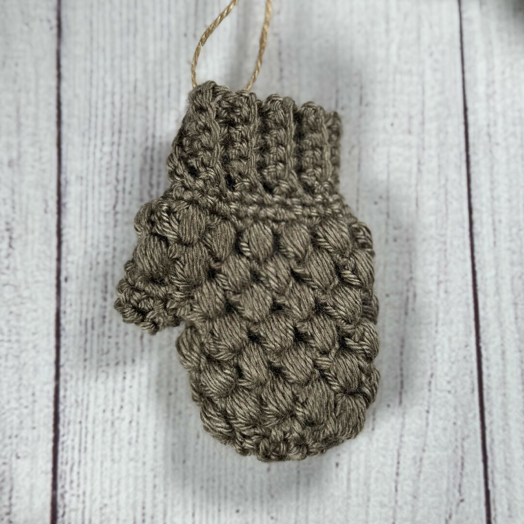Christmas Ornament / Gift Card Holder - mitten