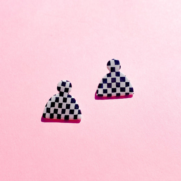 Checkerboard Fan Mini Stud Earrings in Black and White