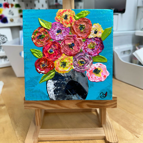 Joyful Flowers in Vase-01_SQ