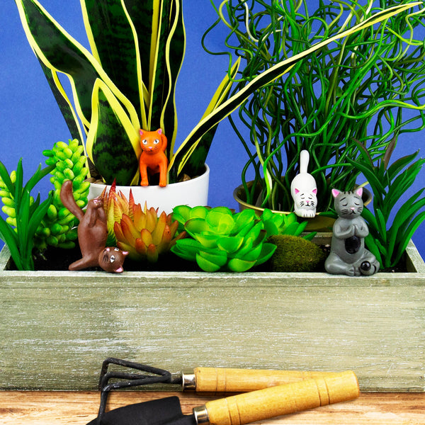 Gift Republic - Plant Pot Yoga Cat Markers - Shop Motif